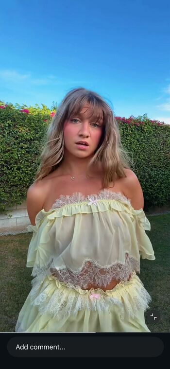 Full leaked Anna x private onlyfans photo