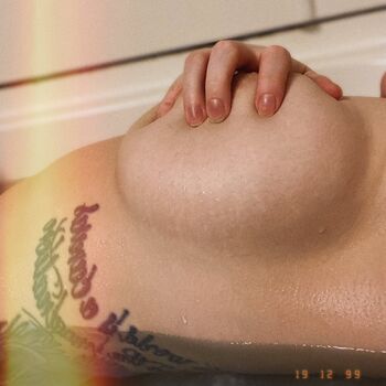 Full leaked Concealedbones page private onlyfans photo