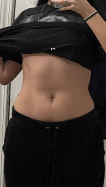 Full leaked Daisybegin private onlyfans photo