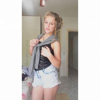 Full leaked Emilly schellmann page private onlyfans photo