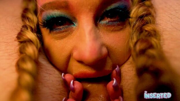 Full leaked Inserted com private onlyfans photo